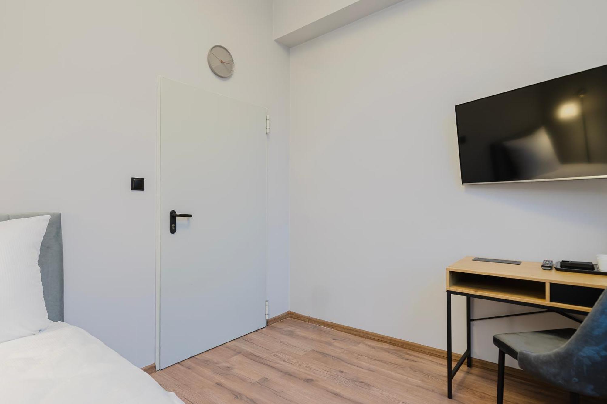 Hala Hostel - Pokoje Na Wylacznosc Tuz Przy Dworcu Γκντίνια Εξωτερικό φωτογραφία