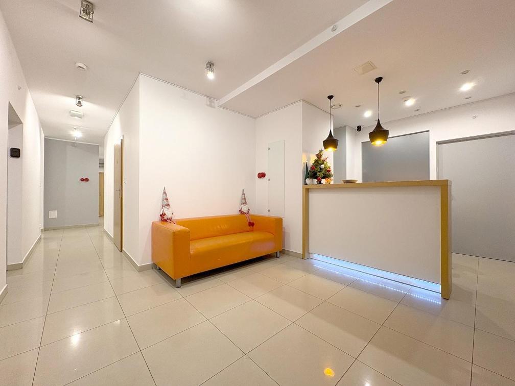 Hala Hostel - Pokoje Na Wylacznosc Tuz Przy Dworcu Γκντίνια Εξωτερικό φωτογραφία