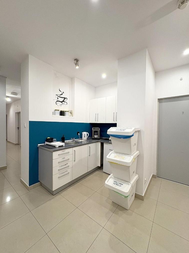Hala Hostel - Pokoje Na Wylacznosc Tuz Przy Dworcu Γκντίνια Εξωτερικό φωτογραφία