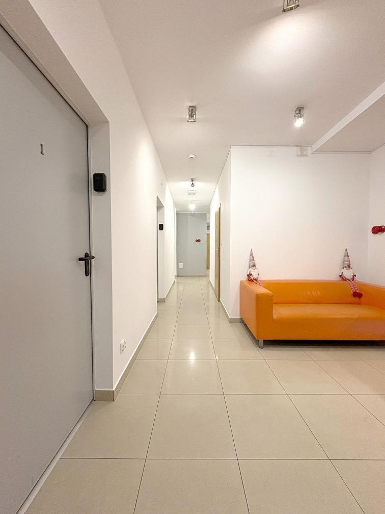 Hala Hostel - Pokoje Na Wylacznosc Tuz Przy Dworcu Γκντίνια Εξωτερικό φωτογραφία